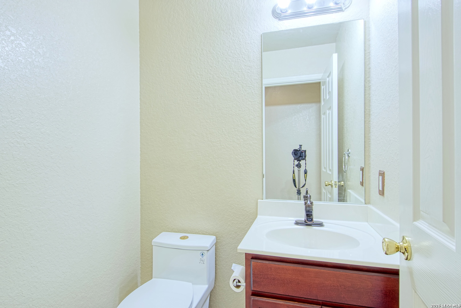 9008 Privilege Point Converse TX 78109