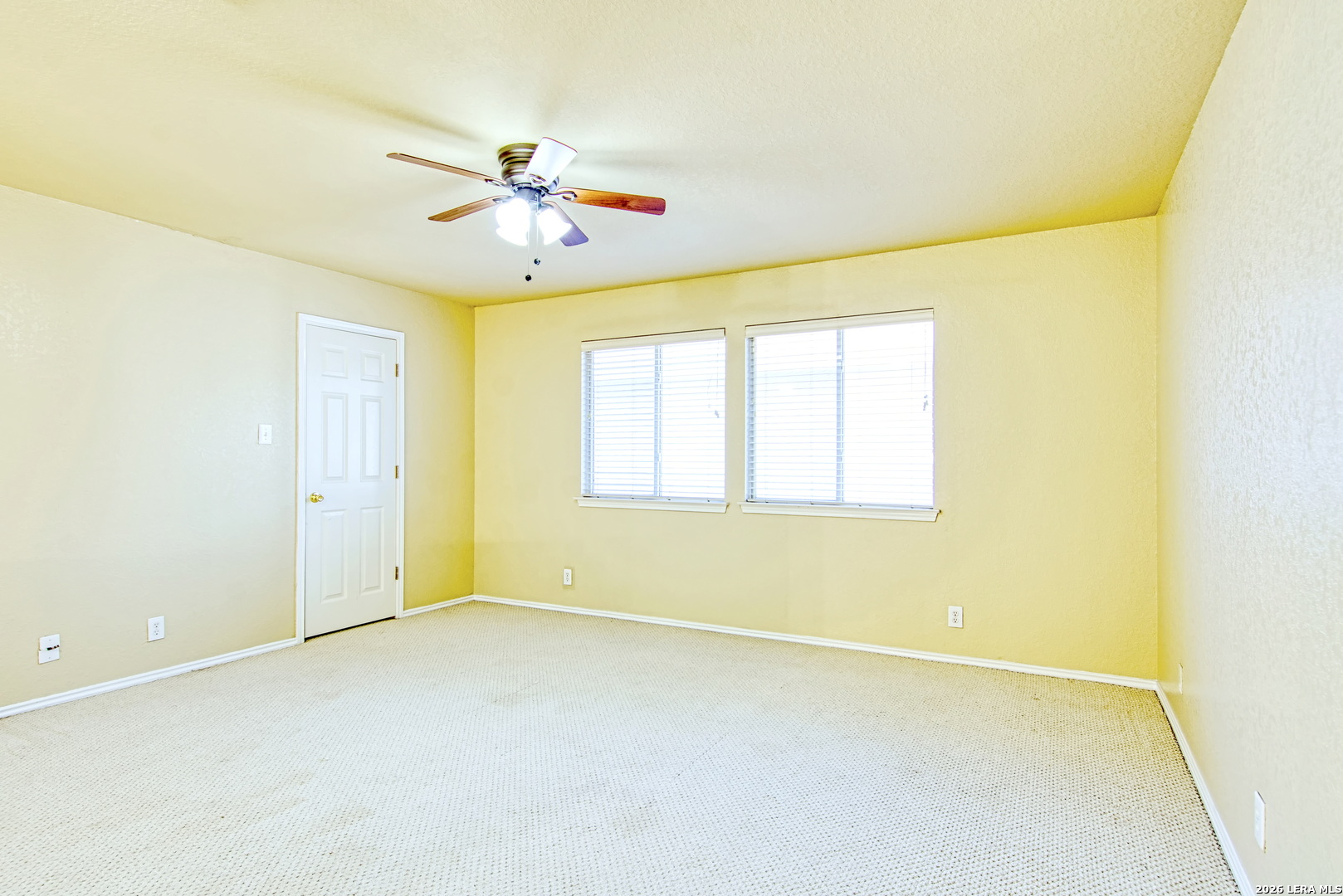 9008 Privilege Point Converse TX 78109