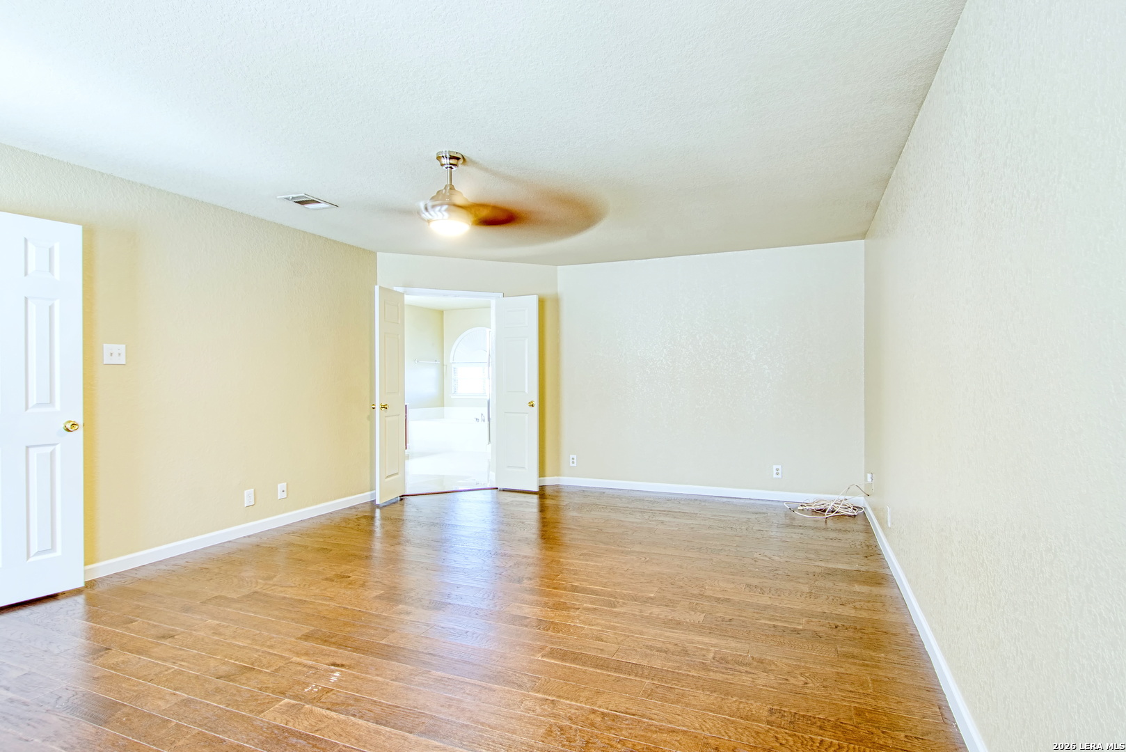 9008 Privilege Point Converse TX 78109