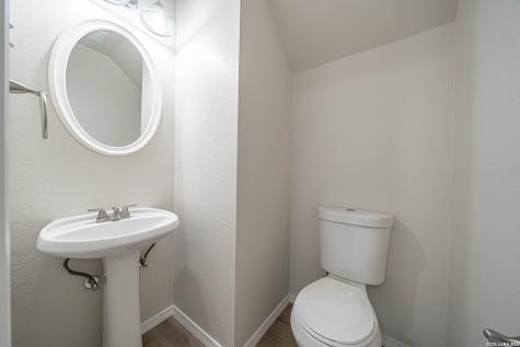 8915 Mission Meadow San Antonio TX 78223