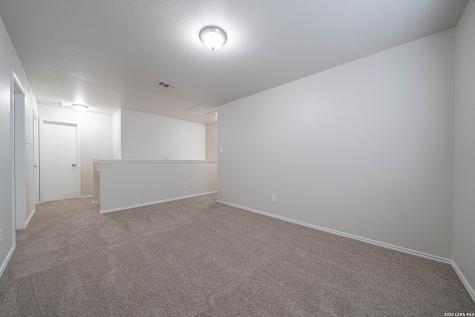 8915 Mission Meadow San Antonio TX 78223
