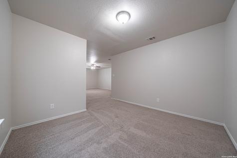 8915 Mission Meadow San Antonio TX 78223