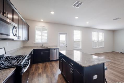7106 Whipsaw Point San Antonio TX 78253