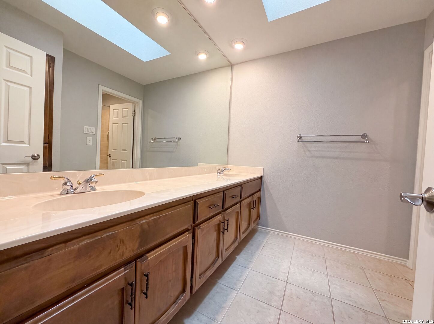 1930 Shadow Park Street San Antonio TX 78232
