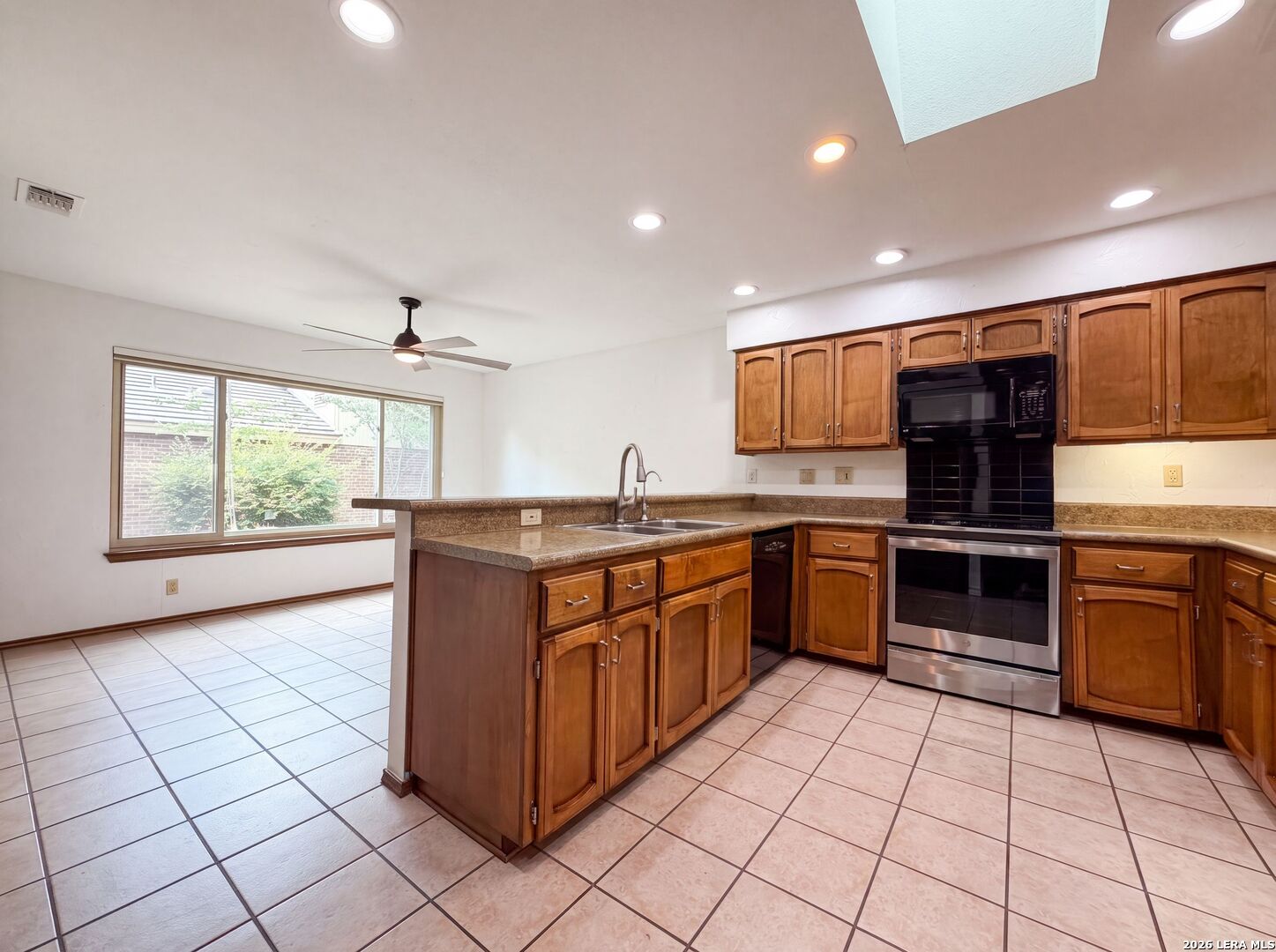 1930 Shadow Park Street San Antonio TX 78232