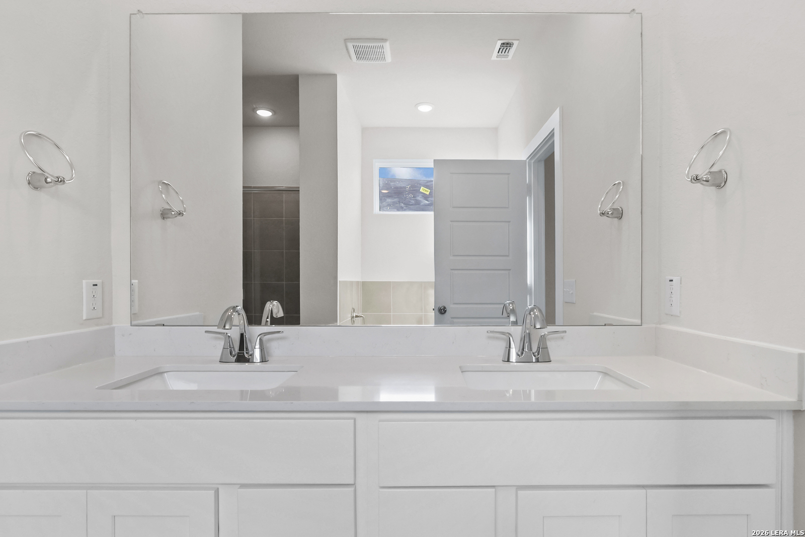 8114 Champion Creek San Antonio TX 78252