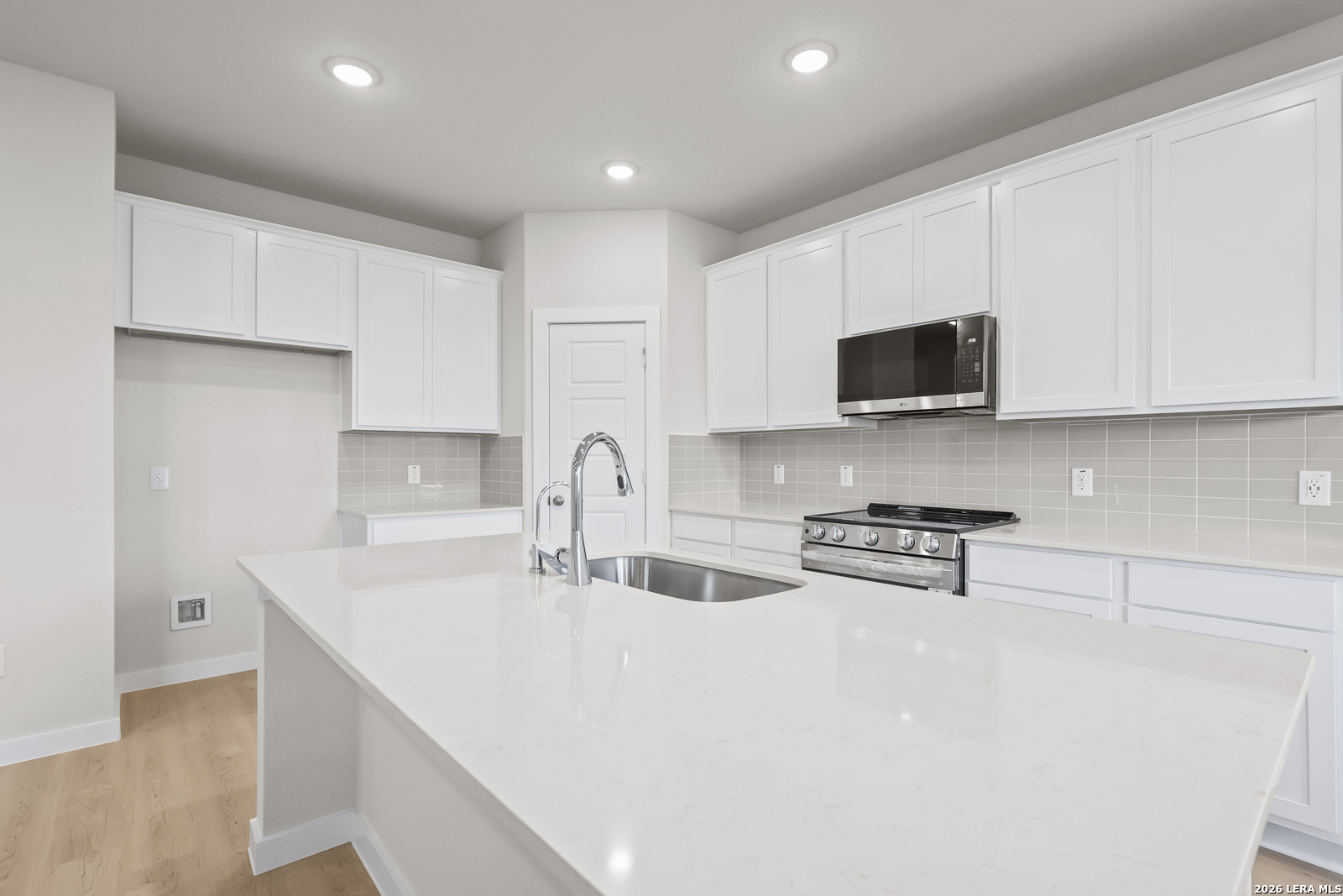 8114 Champion Creek San Antonio TX 78252