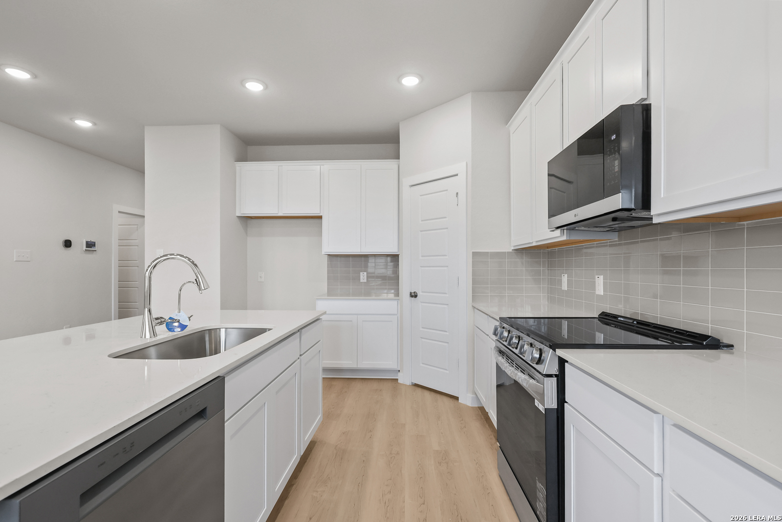 8114 Champion Creek San Antonio TX 78252