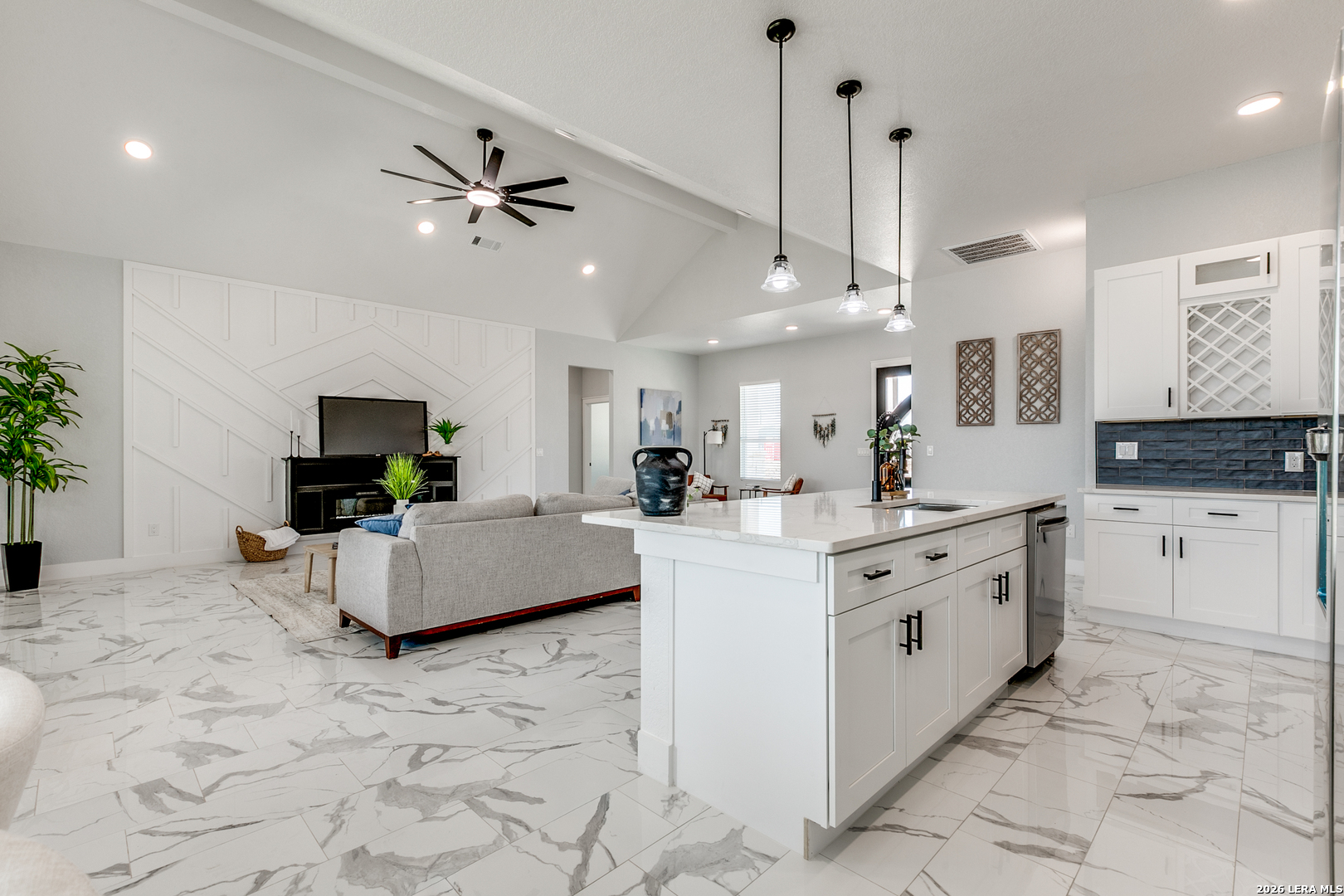 16934 Rancho Escondido Atascosa TX 78002
