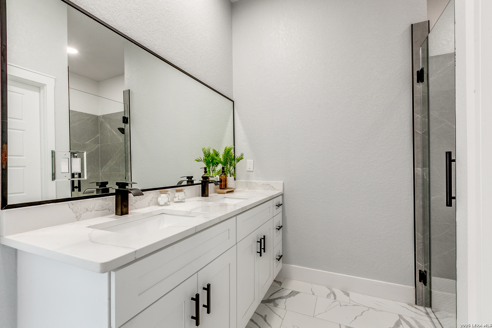 16934 Rancho Escondido Atascosa TX 78002