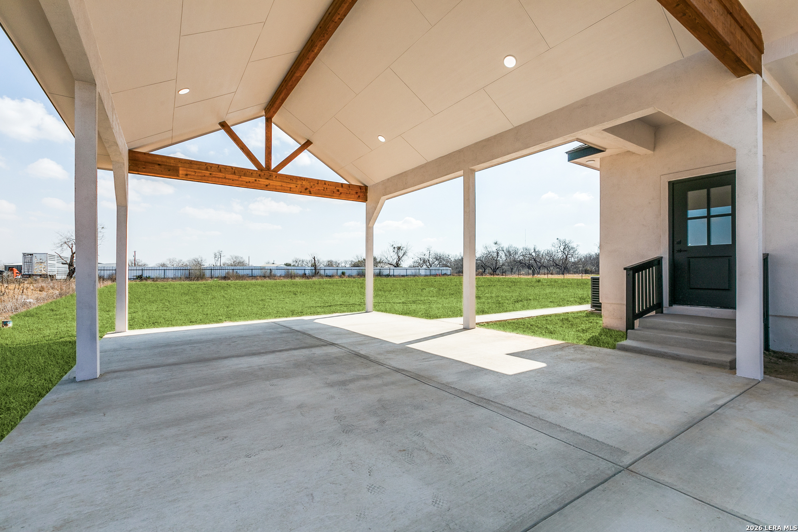 16934 Rancho Escondido Atascosa TX 78002