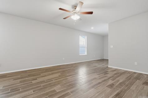 220 Kinsley Way New Braunfels TX 78130