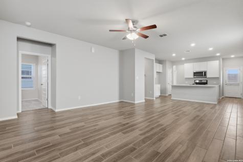 220 Kinsley Way New Braunfels TX 78130
