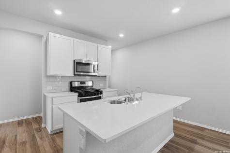 220 Kinsley Way New Braunfels TX 78130