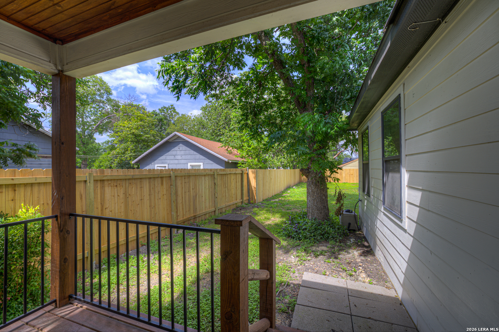 631 S Santa Clara Avenue New Braunfels TX 78130