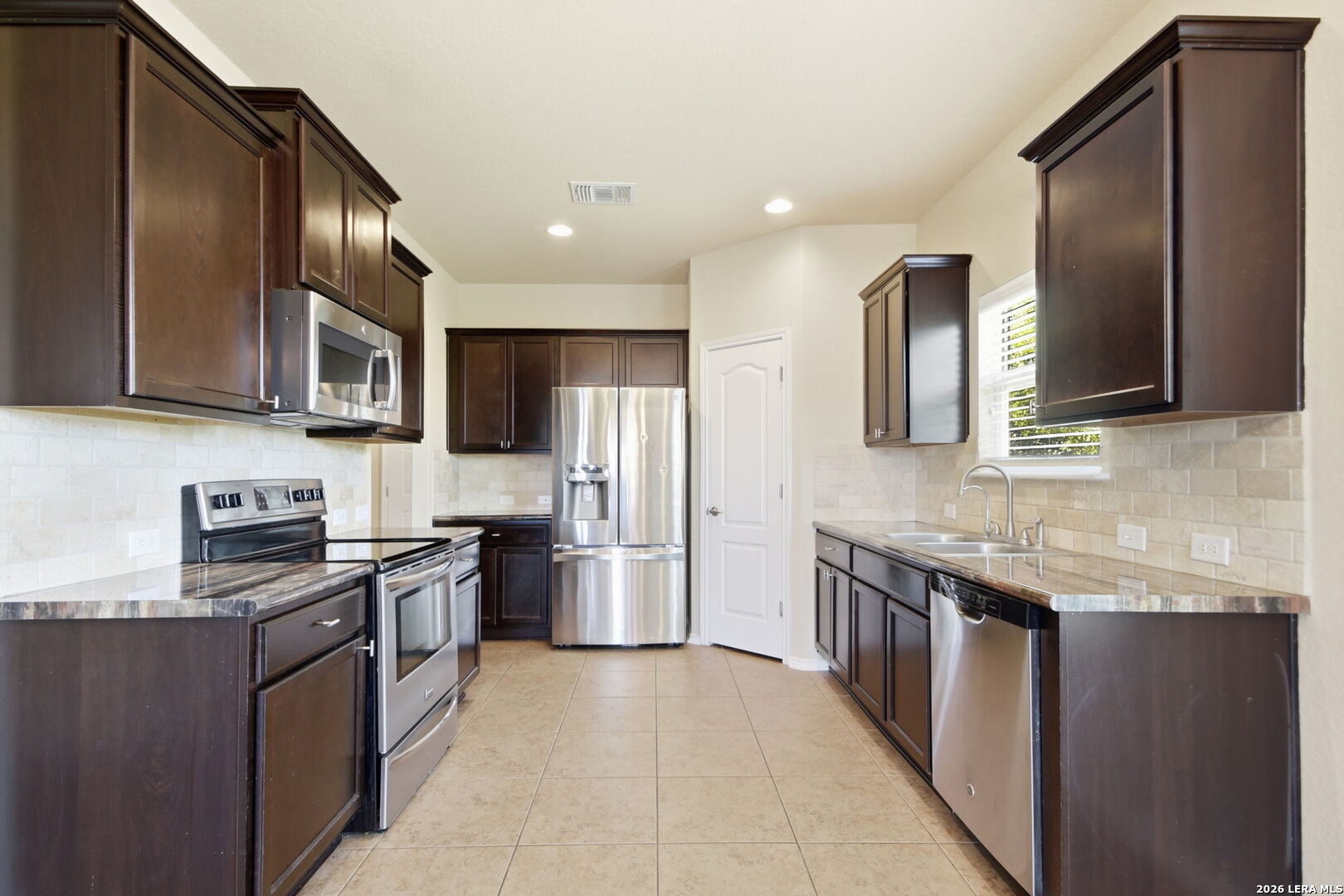 6723 Ambergris Cove San Antonio TX 78223