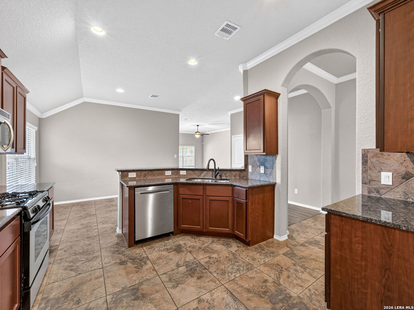 8519 Fess Parker Drive San Antonio TX 78254