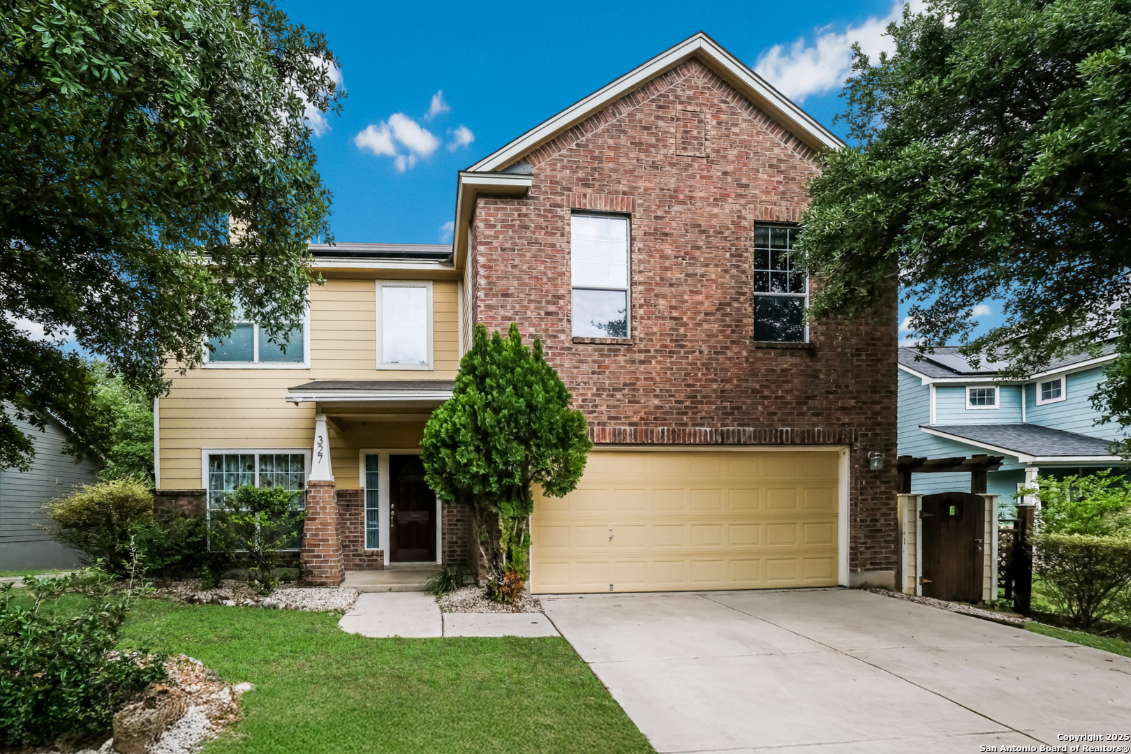 327 Willow Grove Drive San Antonio TX 78245