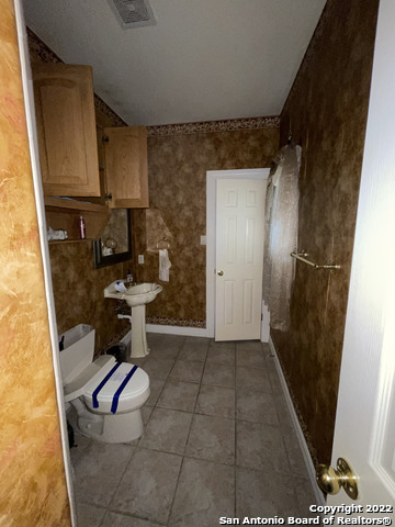 3 Byron Nelson San Antonio TX 78257