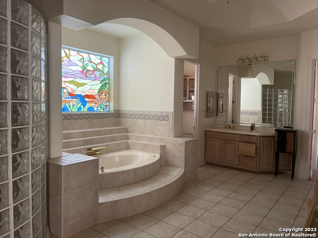 3 Byron Nelson San Antonio TX 78257