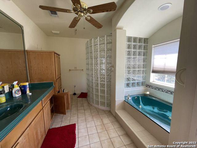 3 Byron Nelson San Antonio TX 78257