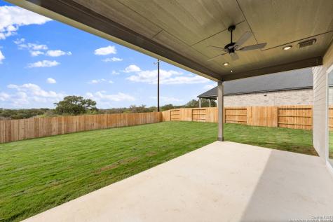 174 Azalea Alley Castroville TX 78009