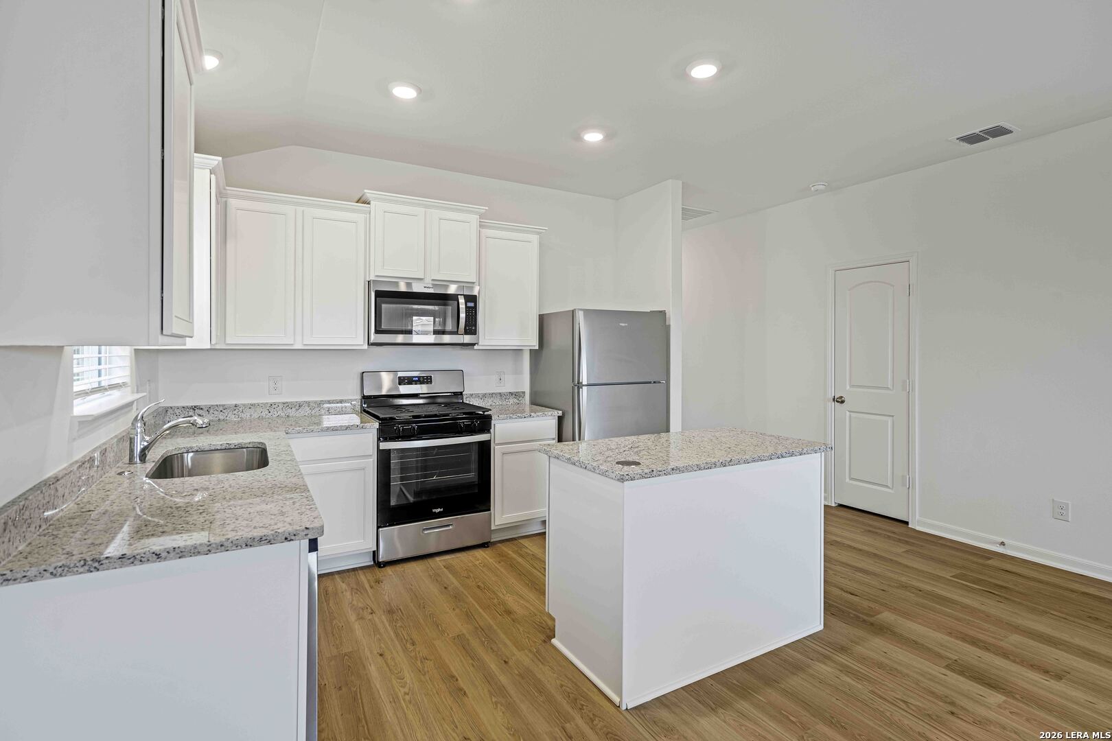 2838 Forsyth Canyon San Antonio TX 78109