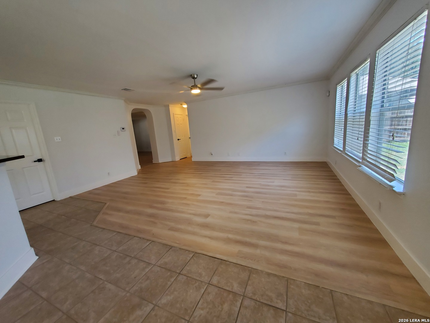 9427 Anderson Converse TX 78109