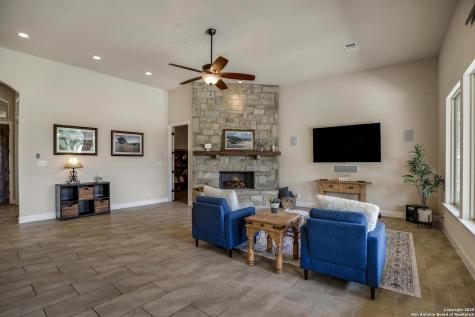 126 Mountain Echo San Antonio TX 78260