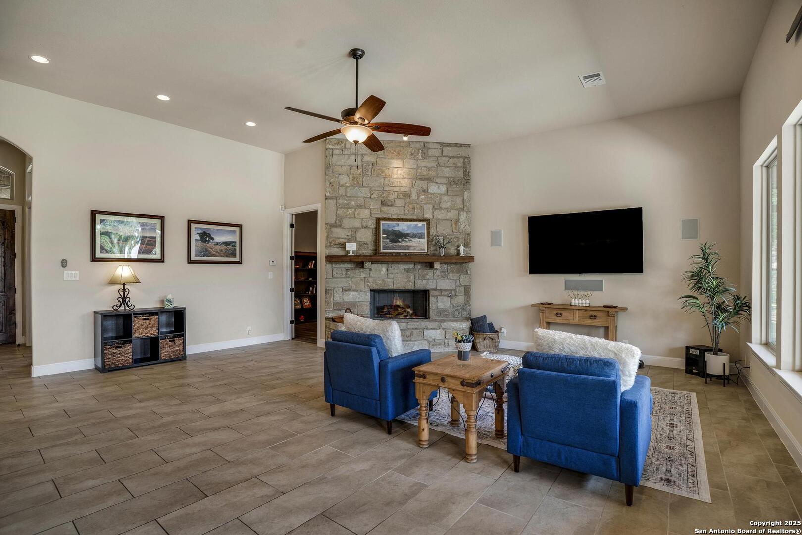 126 Mountain Echo San Antonio TX 78260