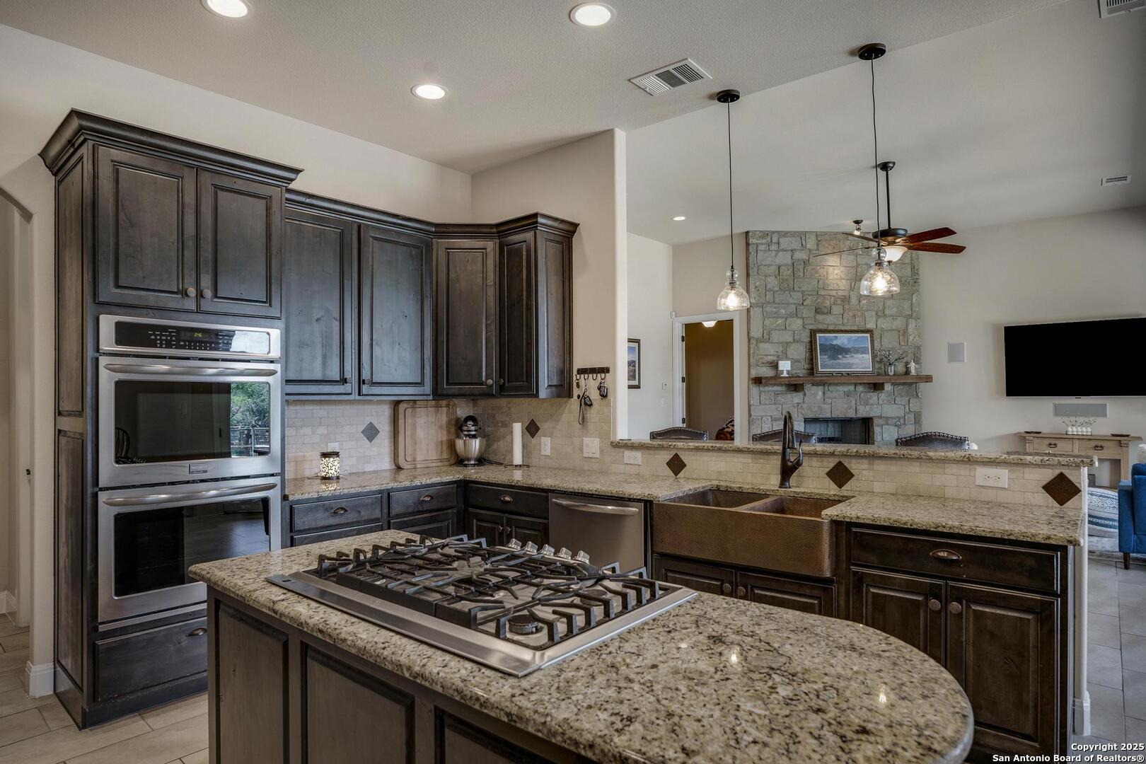 126 Mountain Echo San Antonio TX 78260