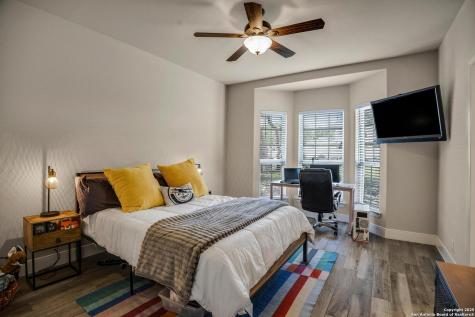 126 Mountain Echo San Antonio TX 78260