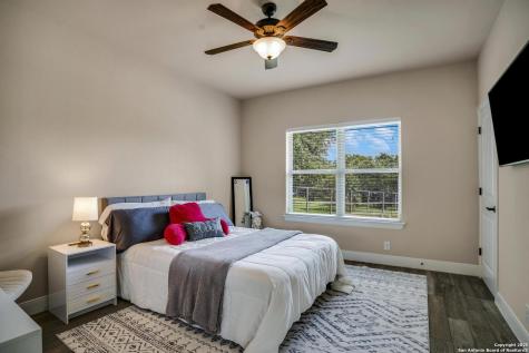 126 Mountain Echo San Antonio TX 78260