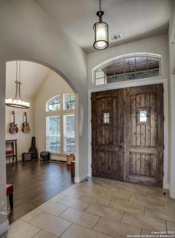 126 Mountain Echo San Antonio TX 78260