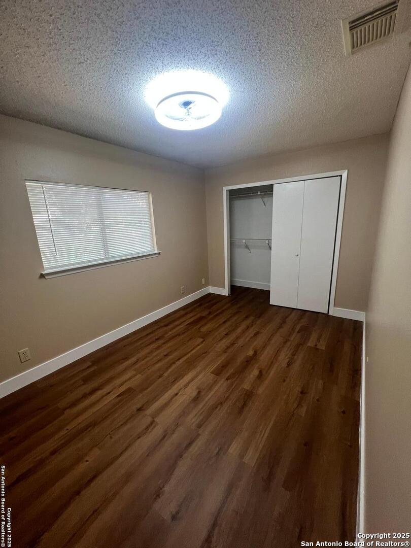 15558 Knollmeadow San Antonio TX 78247