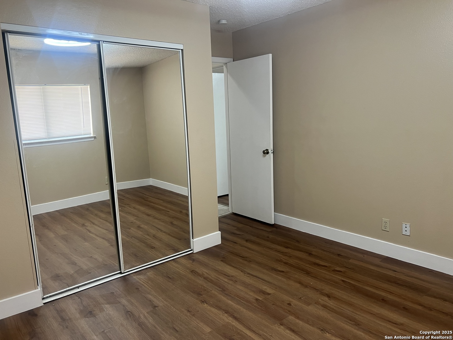 15558 Knollmeadow San Antonio TX 78247
