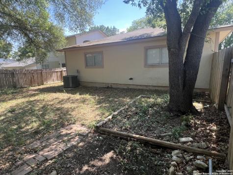 15558 Knollmeadow San Antonio TX 78247
