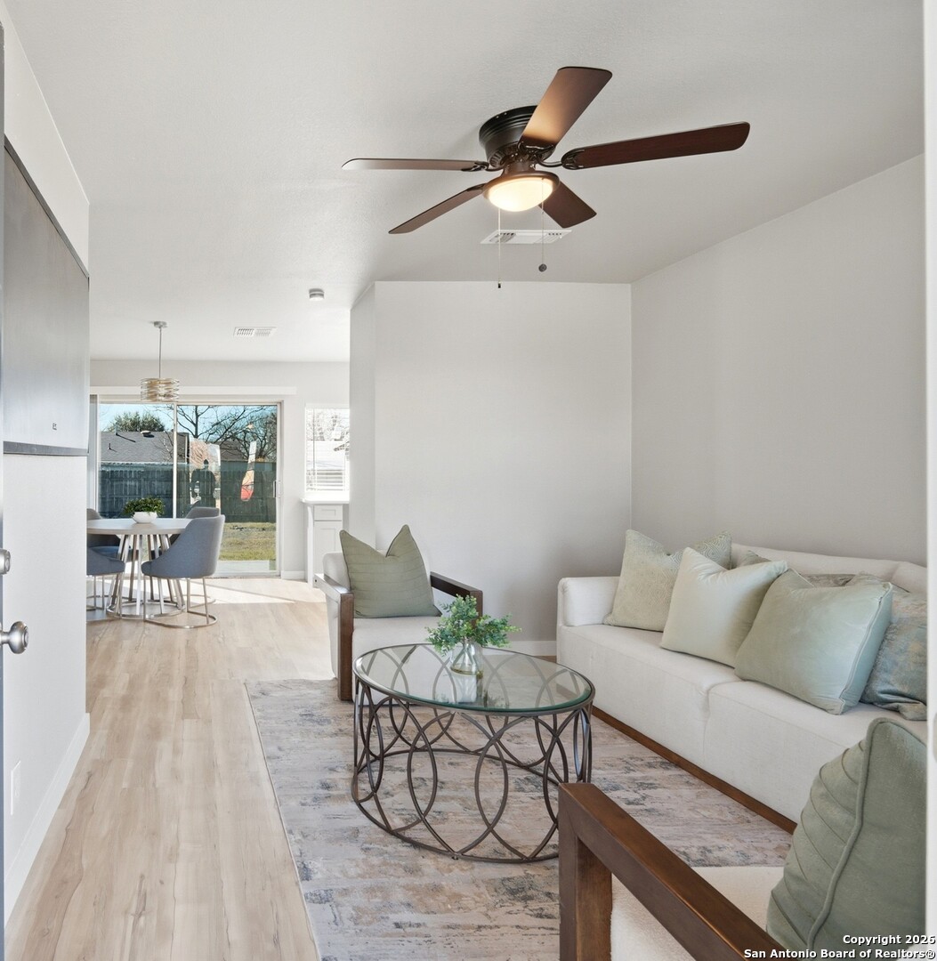 7326 Glen Brook San Antonio TX 78239