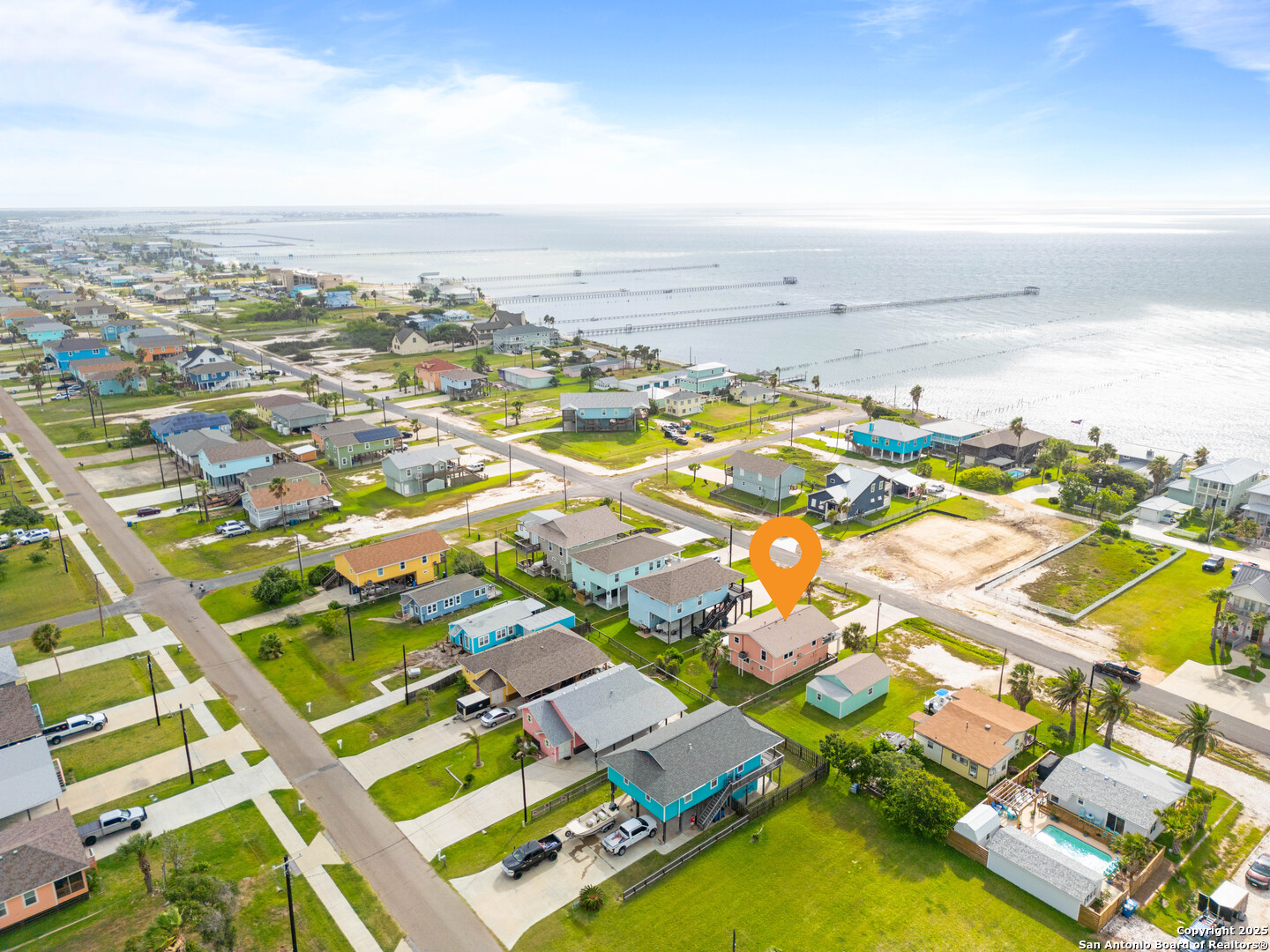 1419 S Magnolia Street Rockport TX 78382