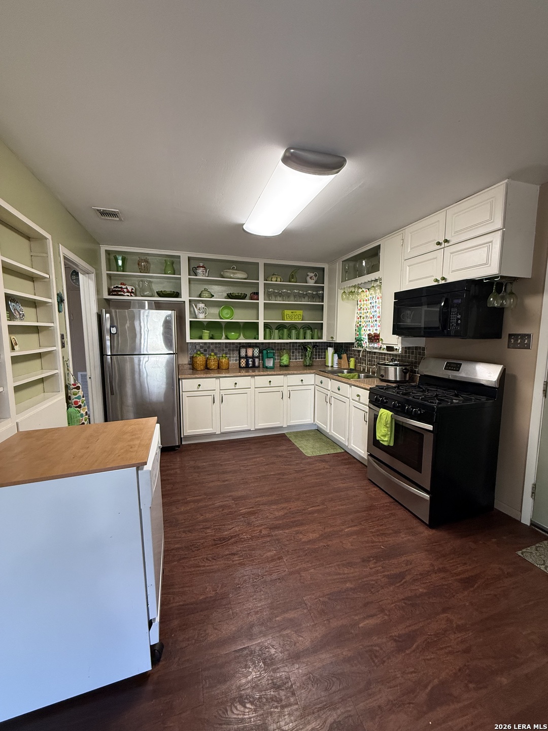 403 S 11th Street Carrizo Springs TX 78834