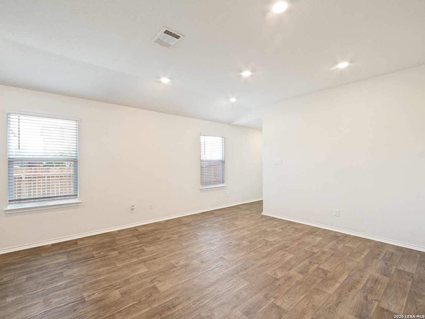 3203 Onion Creek San Antonio TX 78245