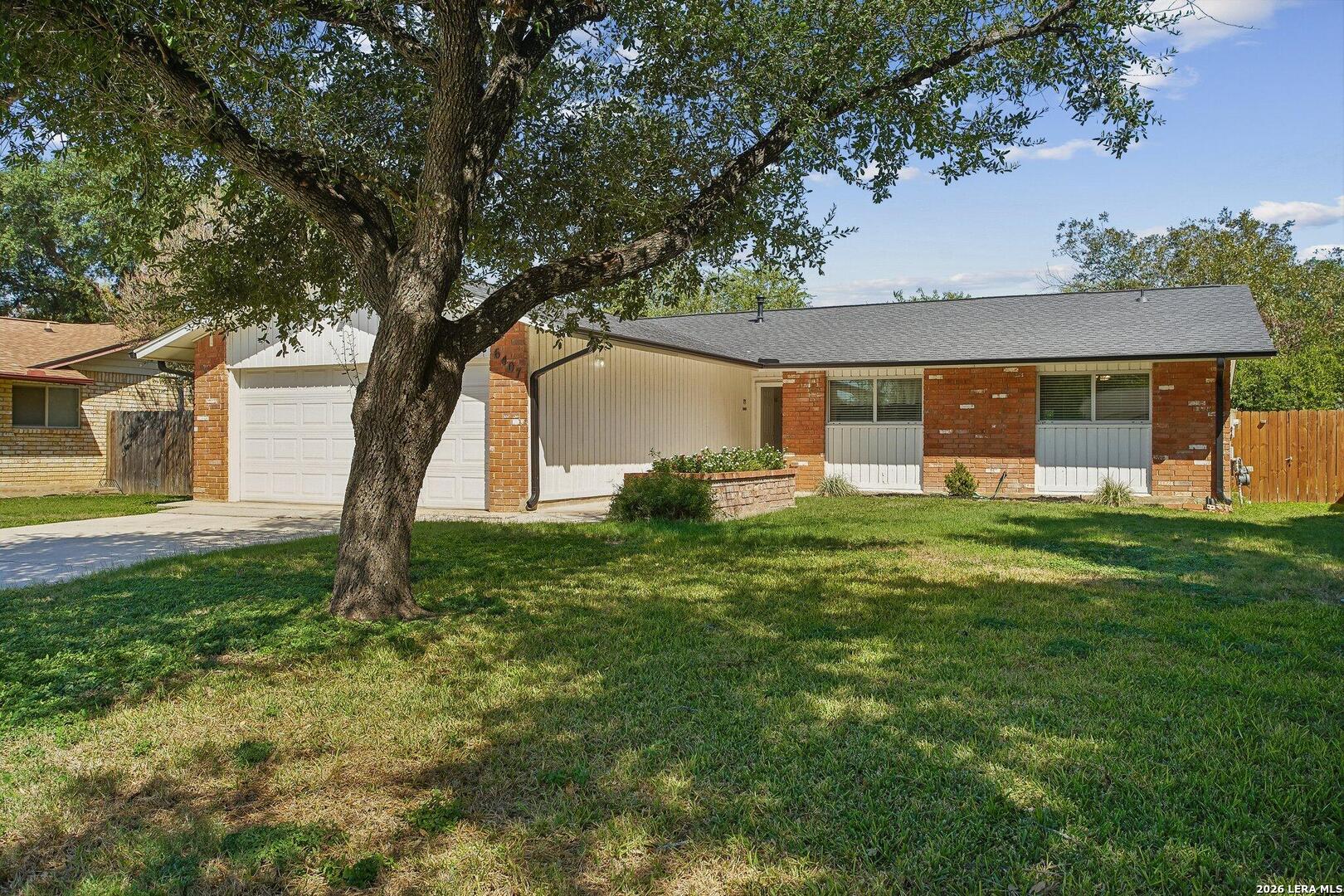 6407 Stable Drive Leon Valley TX 78240