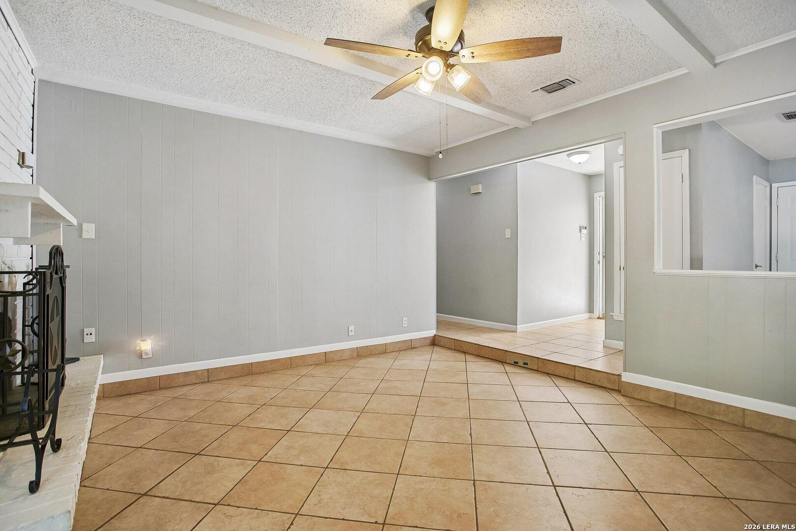 6407 Stable Drive Leon Valley TX 78240