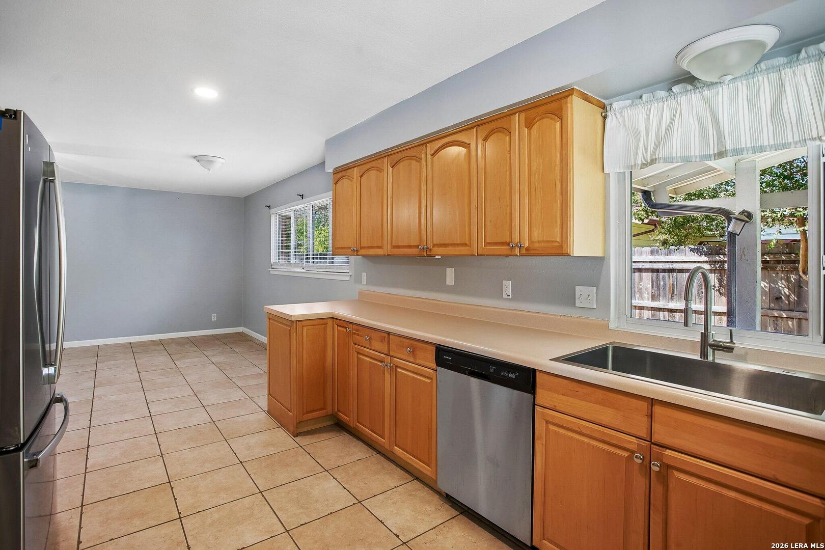 6407 Stable Drive Leon Valley TX 78240
