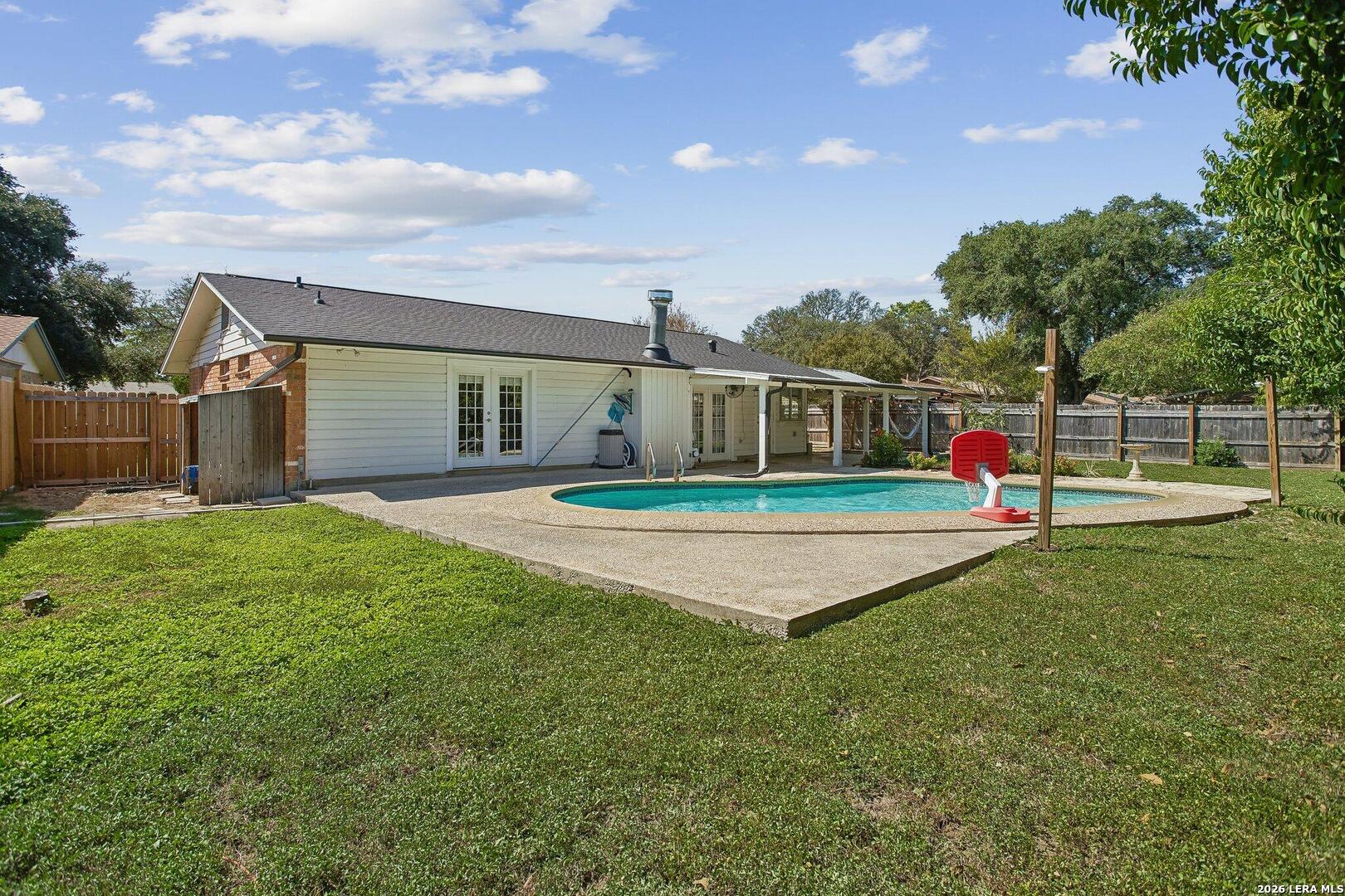 6407 Stable Drive Leon Valley TX 78240