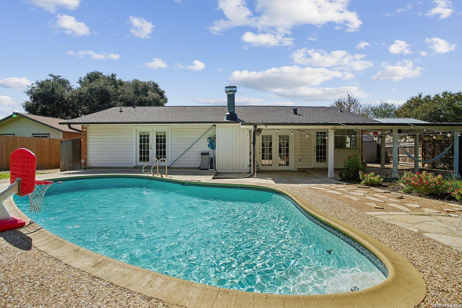 6407 Stable Drive Leon Valley TX 78240
