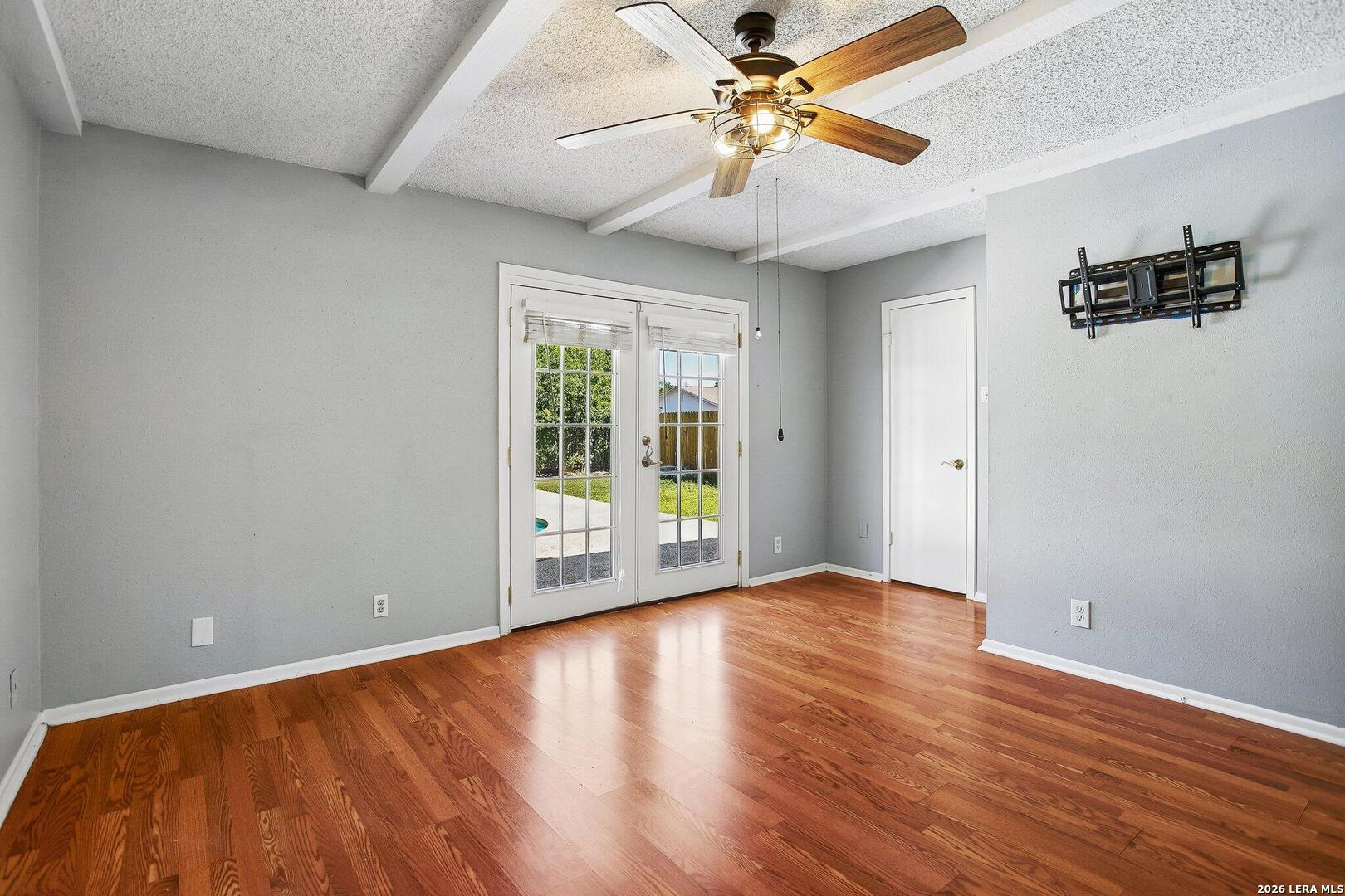 6407 Stable Drive Leon Valley TX 78240