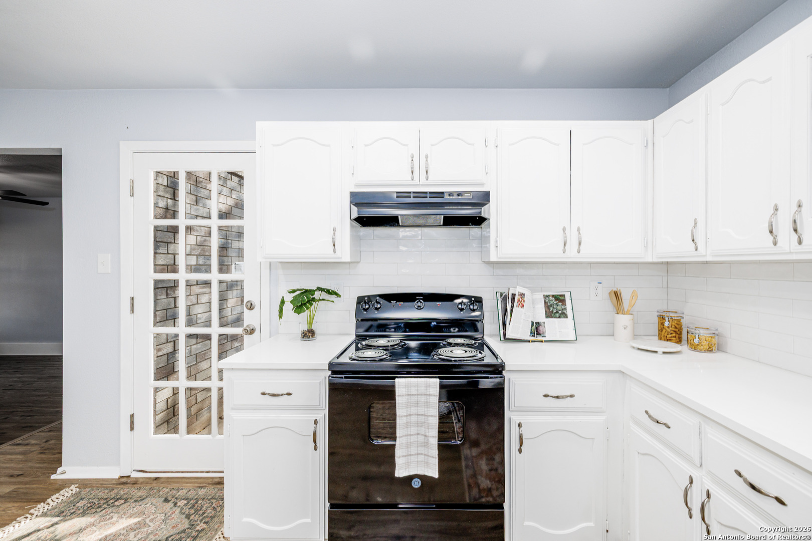 5703 Honeygold San Antonio TX 78222