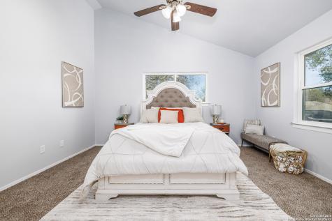 5703 Honeygold San Antonio TX 78222