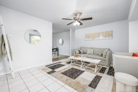 5703 Honeygold San Antonio TX 78222